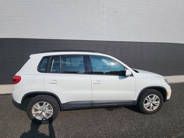2015 Volkswagen Tiguan S 4Motion